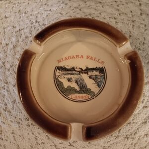 Vintage Niagara Falls Canada Ashtray